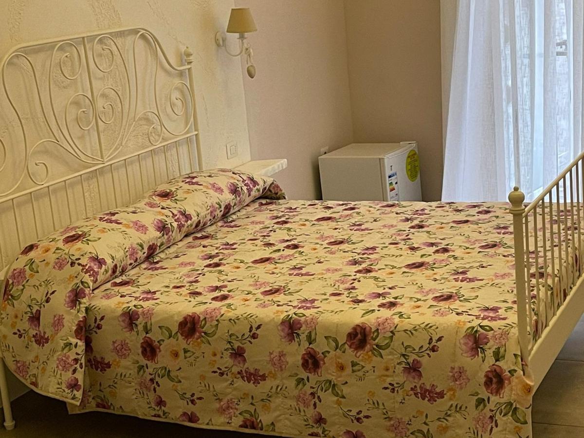 ナポリ Beb La Gemma Bed & Breakfast エクステリア 写真