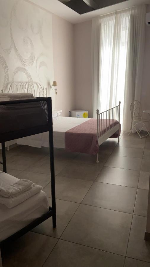 ナポリ Beb La Gemma Bed & Breakfast エクステリア 写真