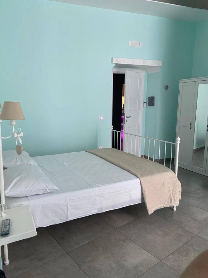 ナポリ Beb La Gemma Bed & Breakfast エクステリア 写真